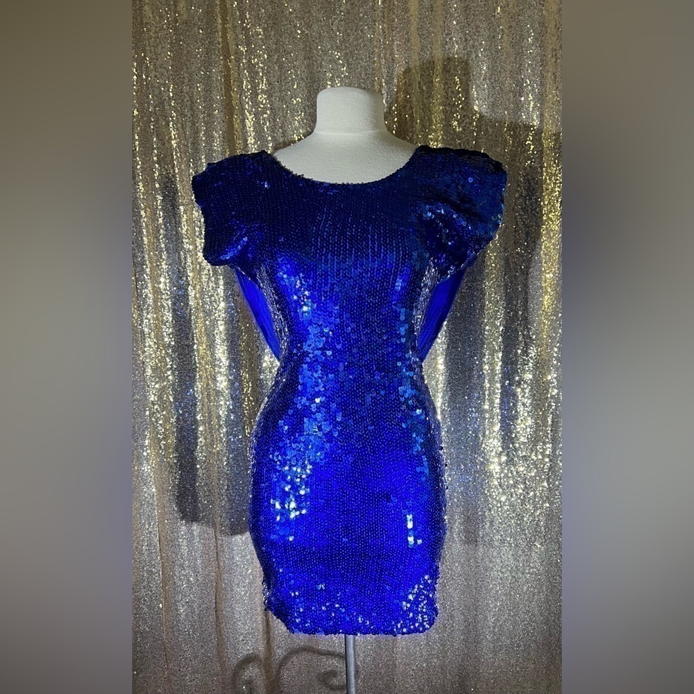COPY - Gorgeous Blue sequin dress